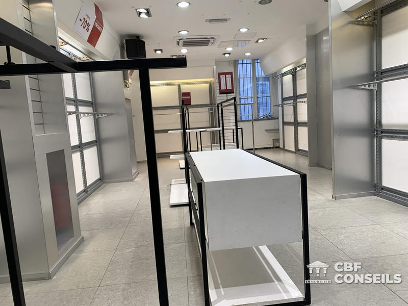 Local commercial - 186 m²