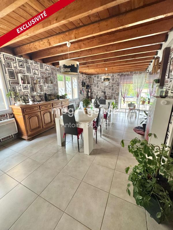 Maison - 140 m² - 5 pièces