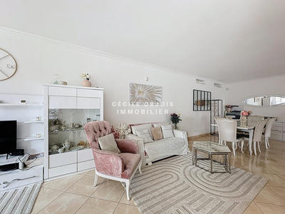 Maison contemporaine - 160 m² - 6 pièces