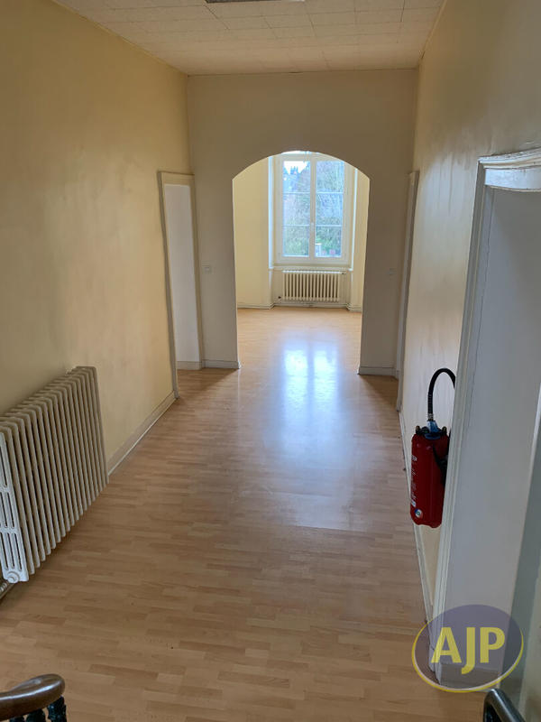 Immeuble - 14 pièces