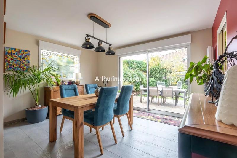 Maison - 135 m² - 6 pièces