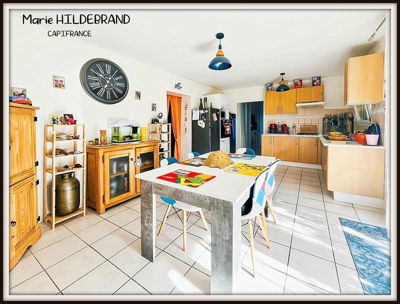 Immeuble - 206 m² - 10 pièces