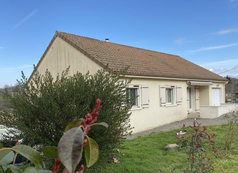 Maison - 100 m² - 4 pièces