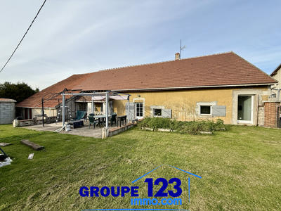 Maison - 120 m² - 4 pièces