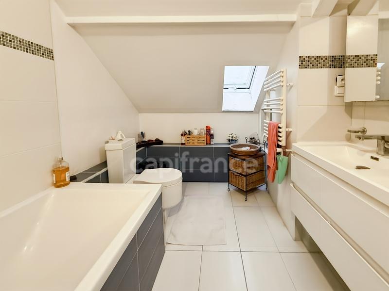 Maison - 150 m² - 6 pièces