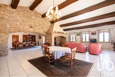 Maison - 497 m² - 15 pièces