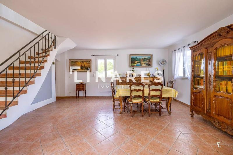 Maison - 98 m² - 3 pièces