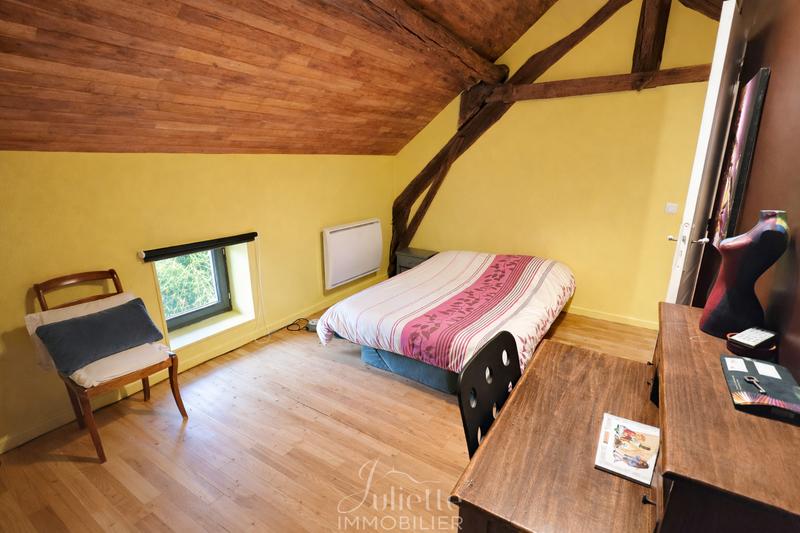 Maison - 190 m² - 9 pièces