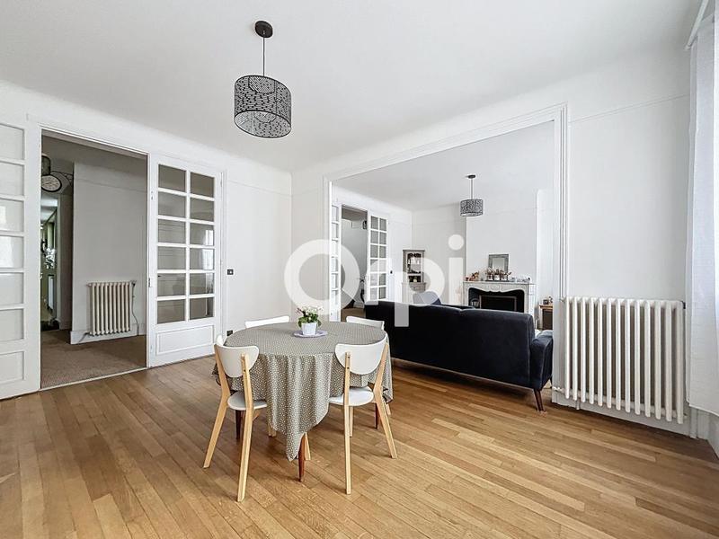 Maison - 280 m² - 7 pièces