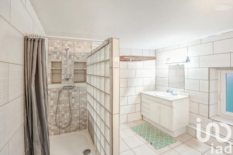 Maison - 322 m² - 7 pièces