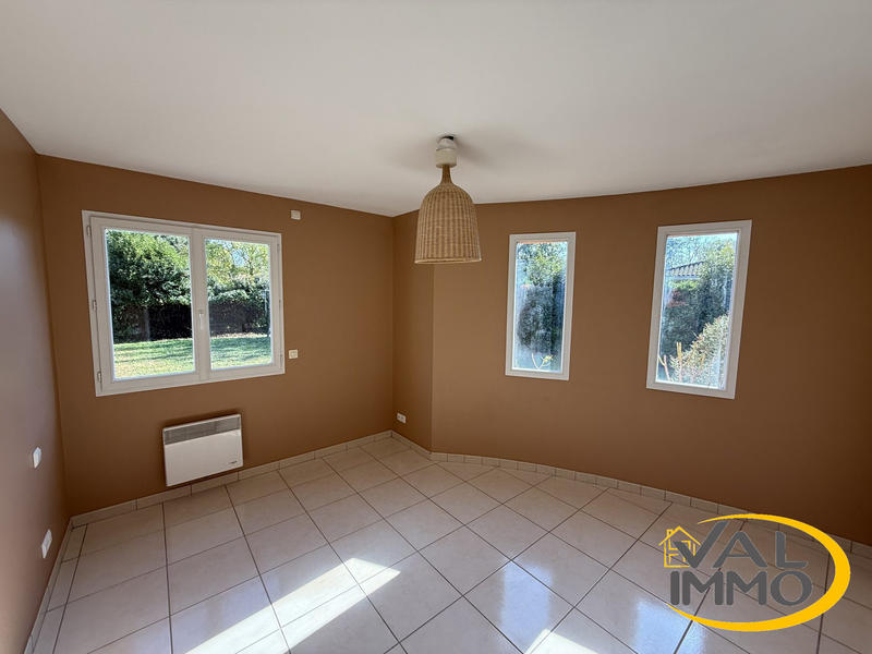 Maison - 140 m² - 6 pièces