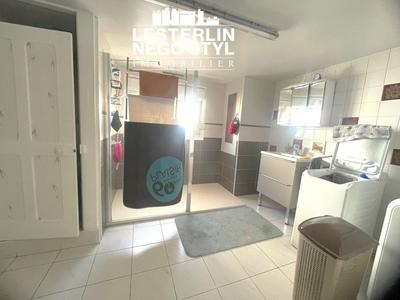 Pavillon - 135 m² - 4 pièces