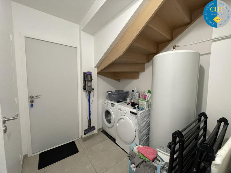 Maison - 95 m² - 4 pièces