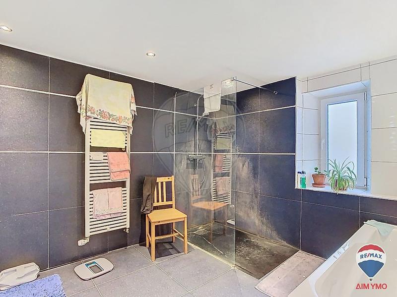 Maison - 134 m² - 7 pièces