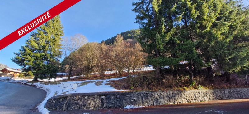 Terrain constructible - 1 570 m²