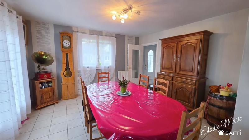 Maison - 113 m² - 5 pièces