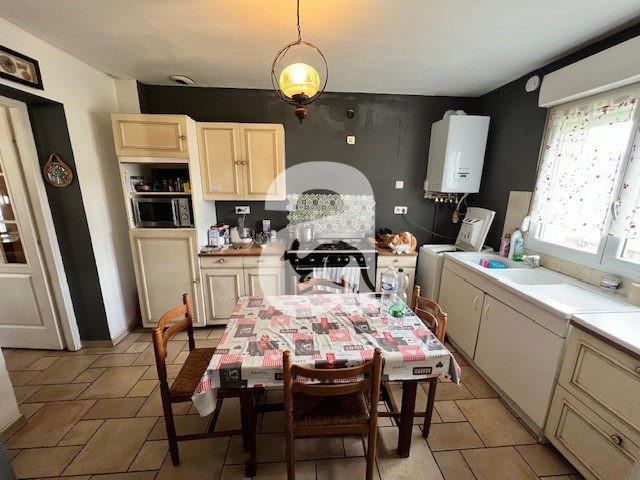 Maison - 108 m² - 6 pièces