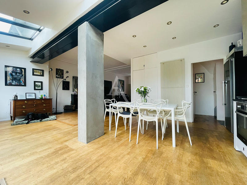 Maison - 140 m² - 6 pièces