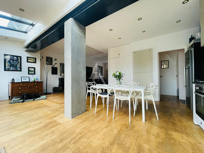 Maison - 140 m² - 6 pièces