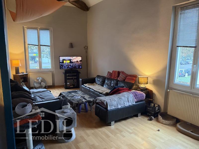 Immeuble - 400 m² - 2 pièces