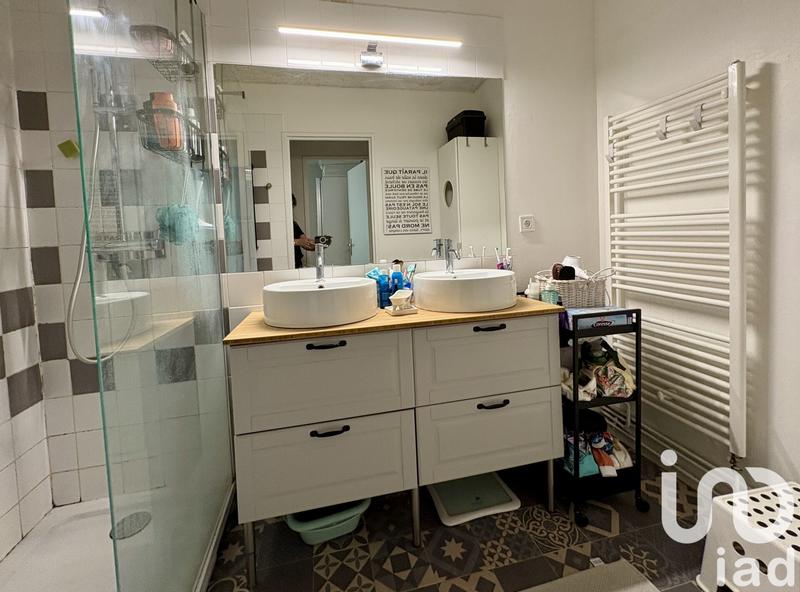 Appartement - 95 m² - 5 pièces