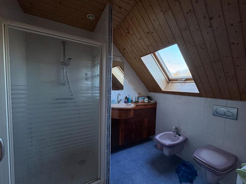 Maison - 236 m² - 7 pièces