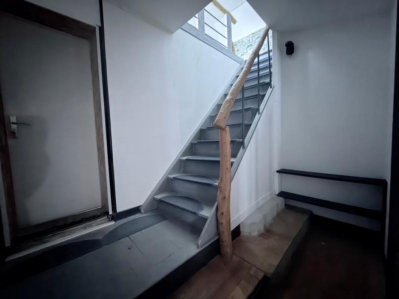 Maison - 205 m² - 6 pièces