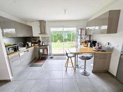 Maison - 75 m² - 4 pièces