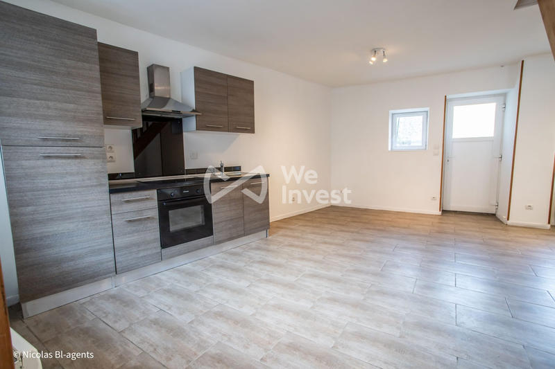 Maison - 75 m² - 5 pièces