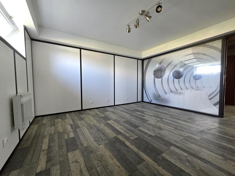 Maison - 165 m² - 7 pièces