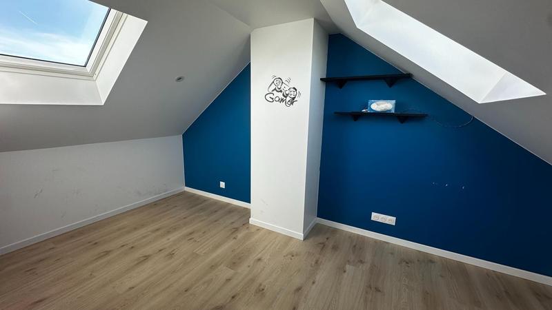 Maison - 167 m² - 8 pièces