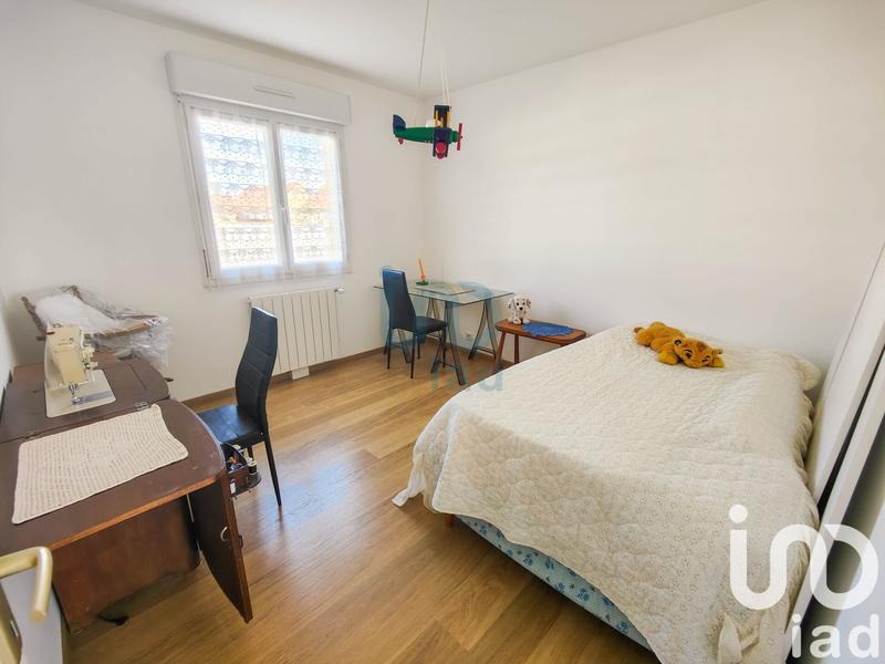 Maison - 93 m² - 5 pièces