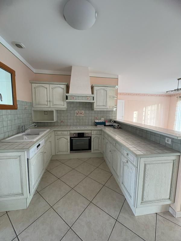 Maison - 103 m² - 5 pièces