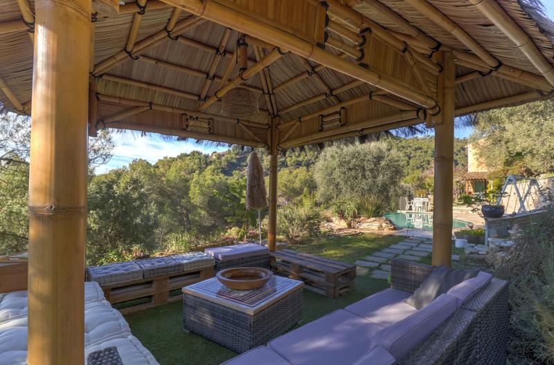 Maison - 148 m² - 6 pièces