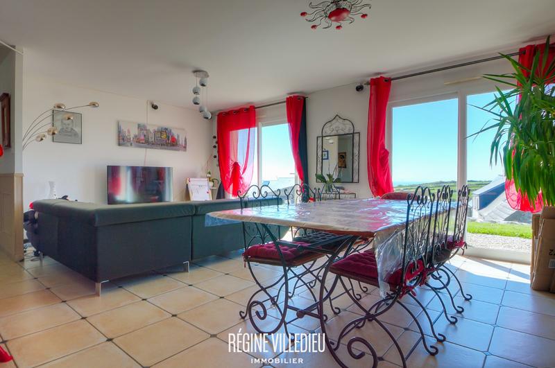 Maison - 96 m² - 4 pièces