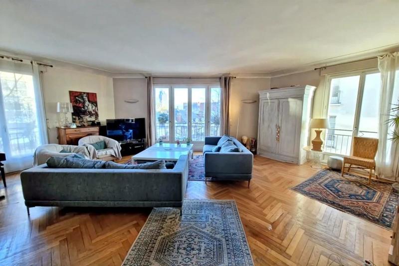 Appartement - 134 m² - 5 pièces