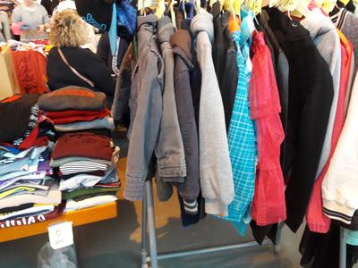 Friperie solidaire - vente de vêtements seconde main