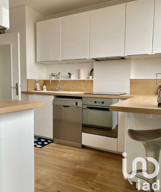 Appartement - 83 m² - 3 pièces