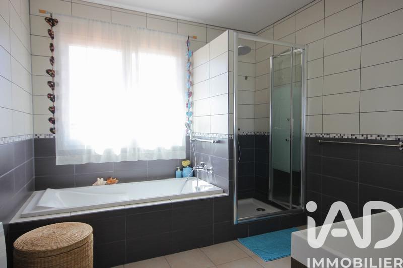 Maison - 152 m² - 6 pièces