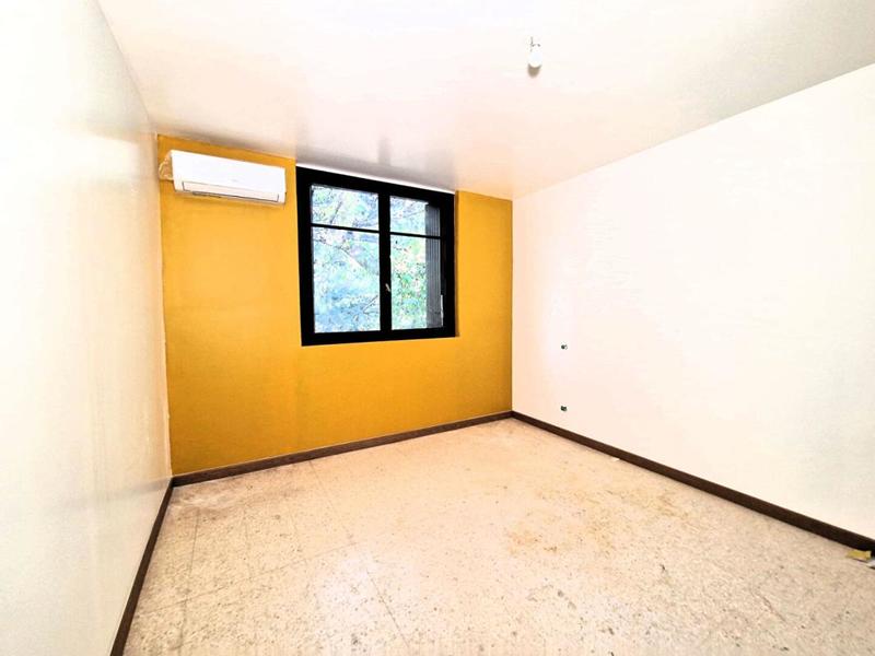 Appartement - 82 m² - 3 pièces