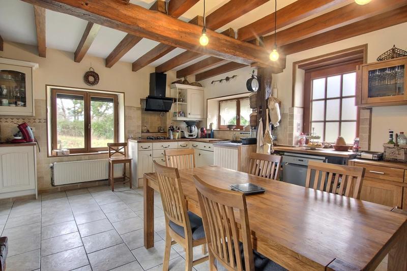 Maison - 160 m² - 5 pièces