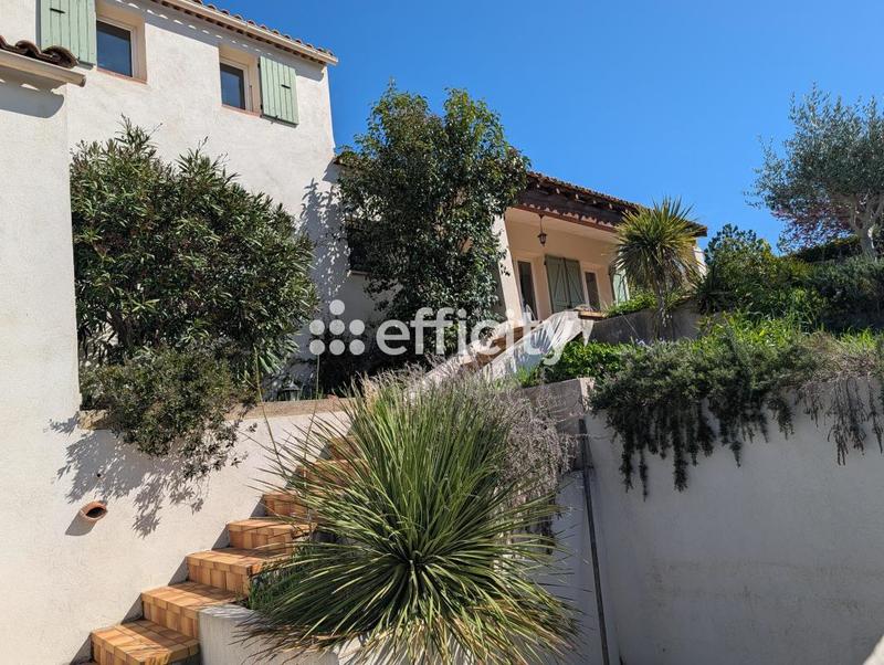 Maison - 153 m² - 5 pièces