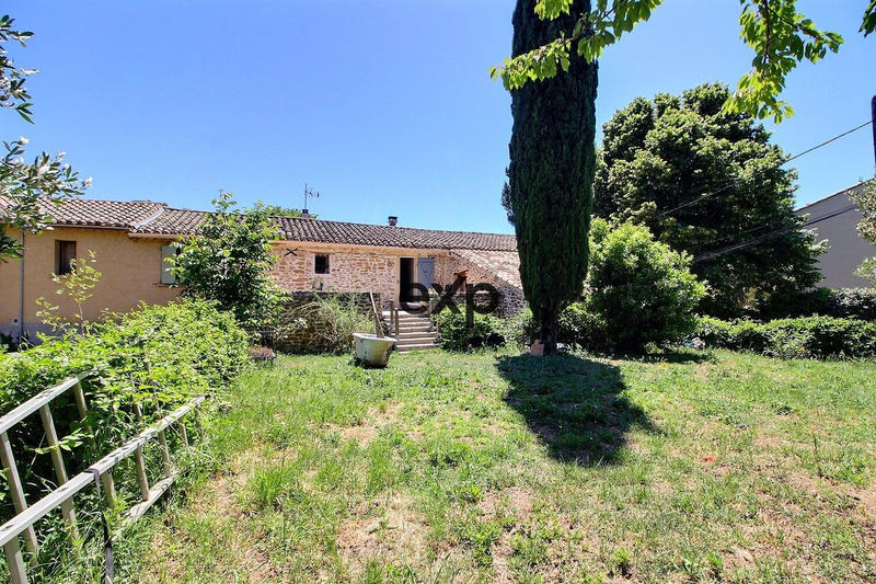 Mas - 205 m² - 5 pièces