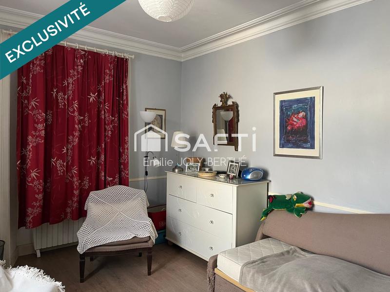 Maison - 146 m² - 8 pièces