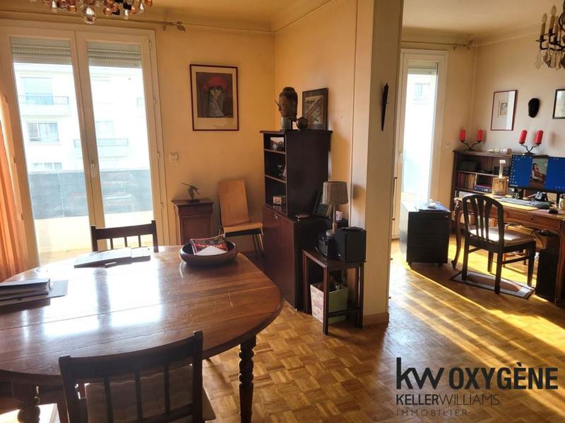 Appartement - 82 m² - 4 pièces