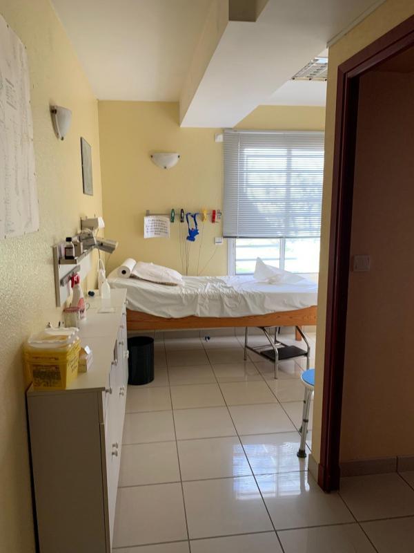 Local d'activité / Entrepôt - 180 m²