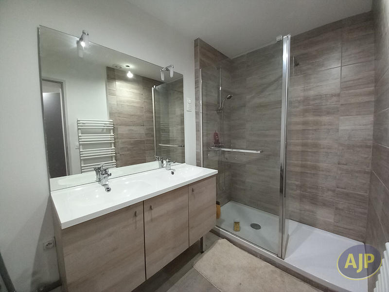 Maison - 86 m² - 3 pièces