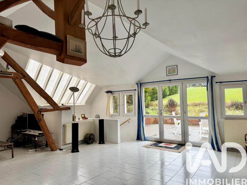 Maison - 261 m² - 10 pièces