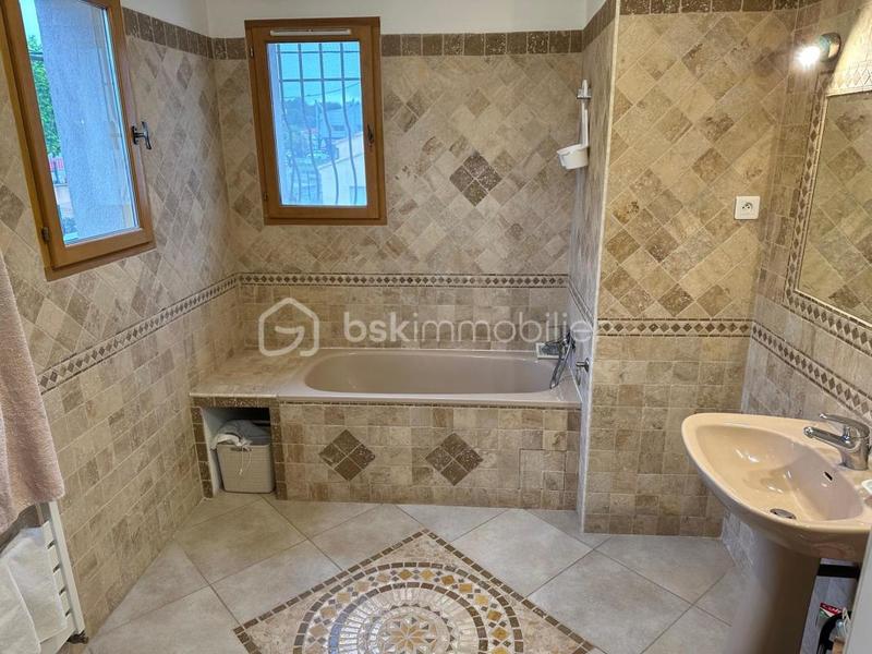 Maison de ville - 160 m² - 6 pièces