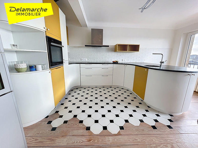 Appartement - 113 m² - 4 pièces